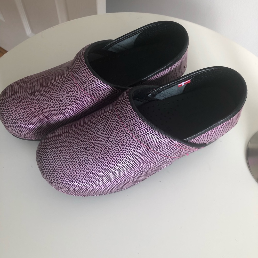 Brand new clogs